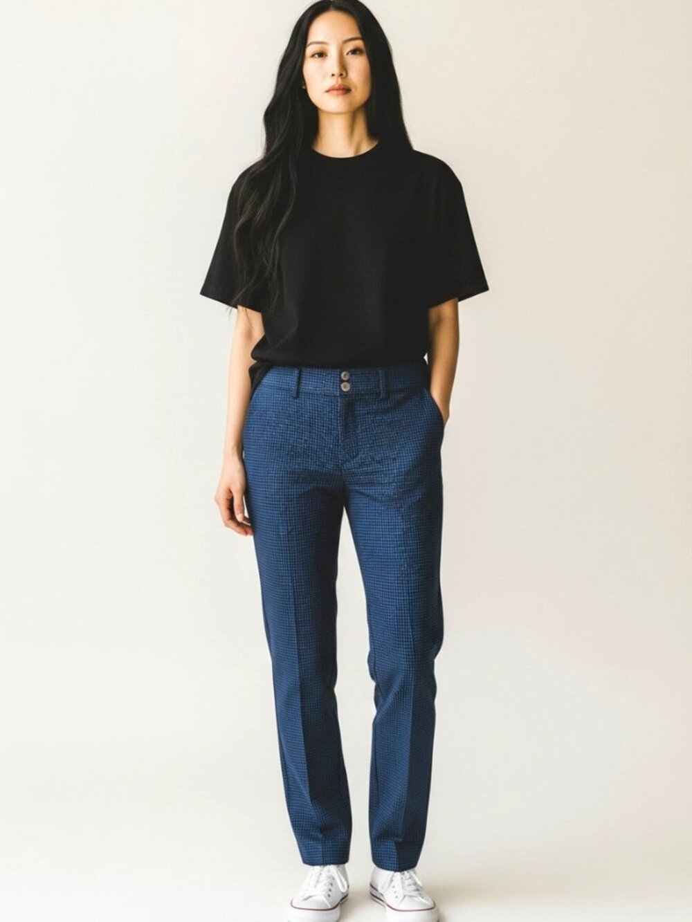 W by Worth Blue Checkered Plaid Ankle Trousers
